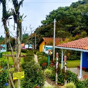 Santaelena -chalets De Montana- , Santa Elena (Antioquia) Colombia